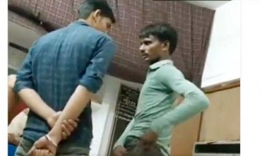 दरोगा घूस लेते कैमरे में कैद : पुलिस कमिश्नर ने  किया निलंबित, आरोपी दरोगा का विवादों से पुराना नाता